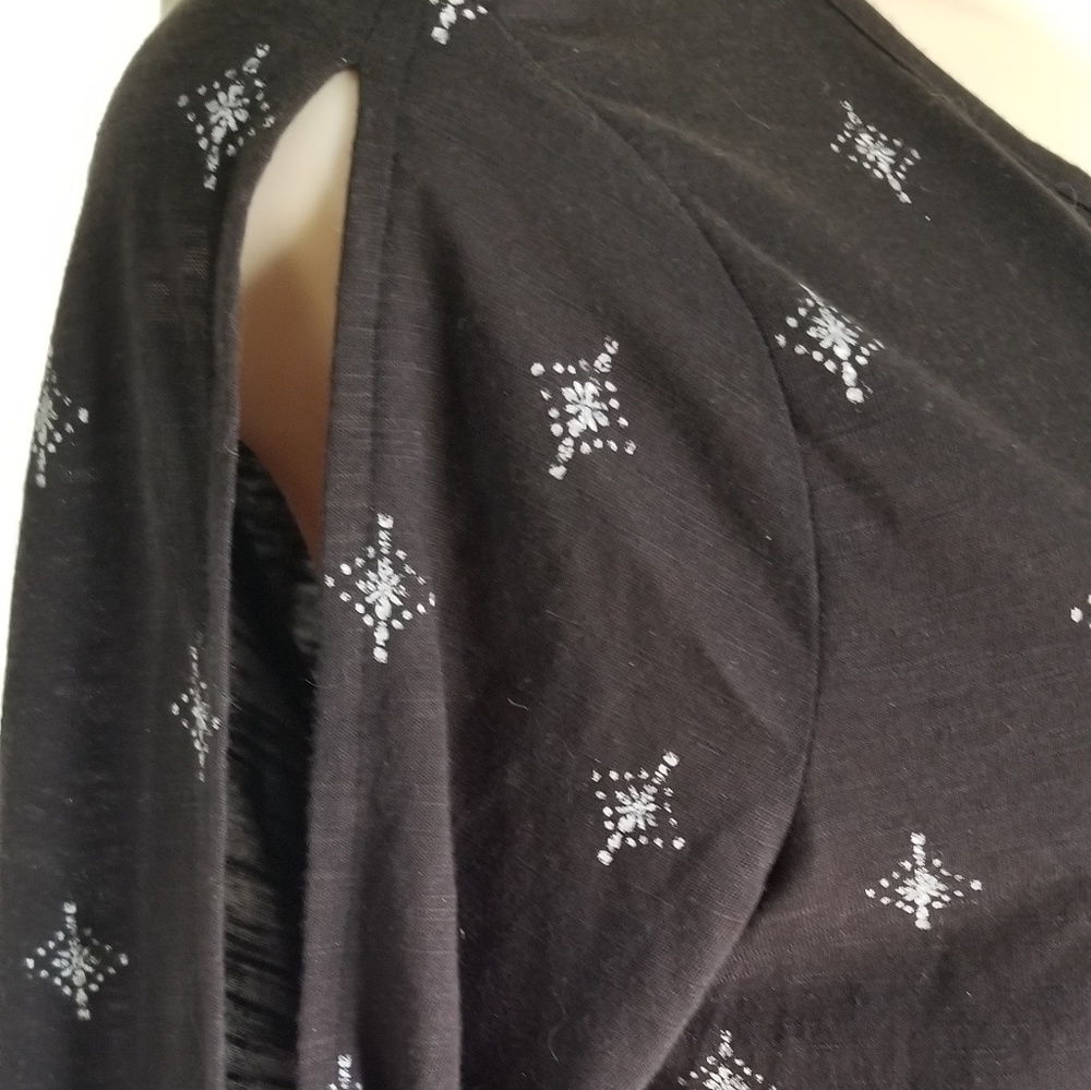 Maurices short sleeve top! - Picture 4 of 5